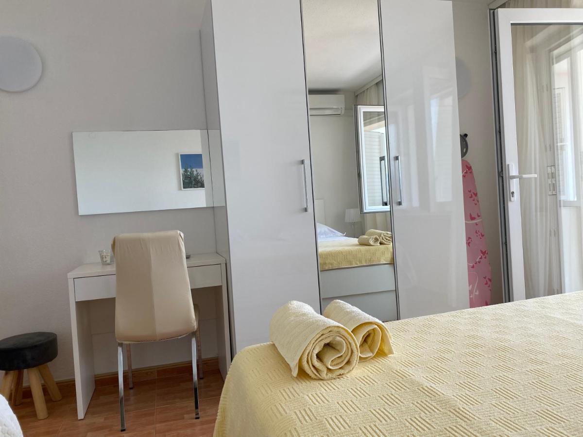 Apartment House Bartulovic
